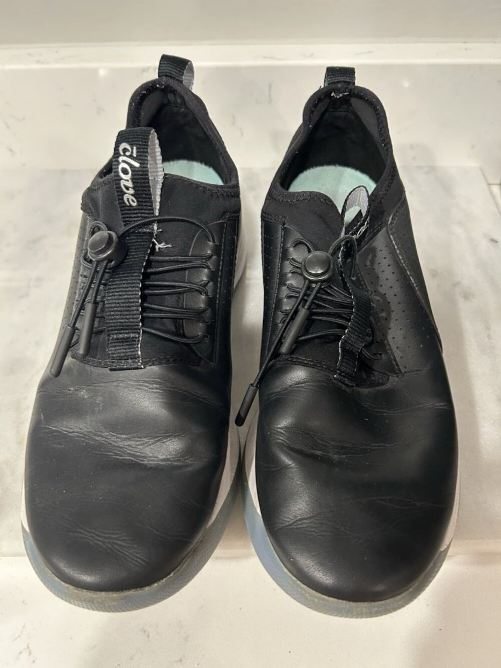 Clove Nursing Shoes. Unisex Sizing, Men’s 7.5/women’s 9. Black. Preowned.